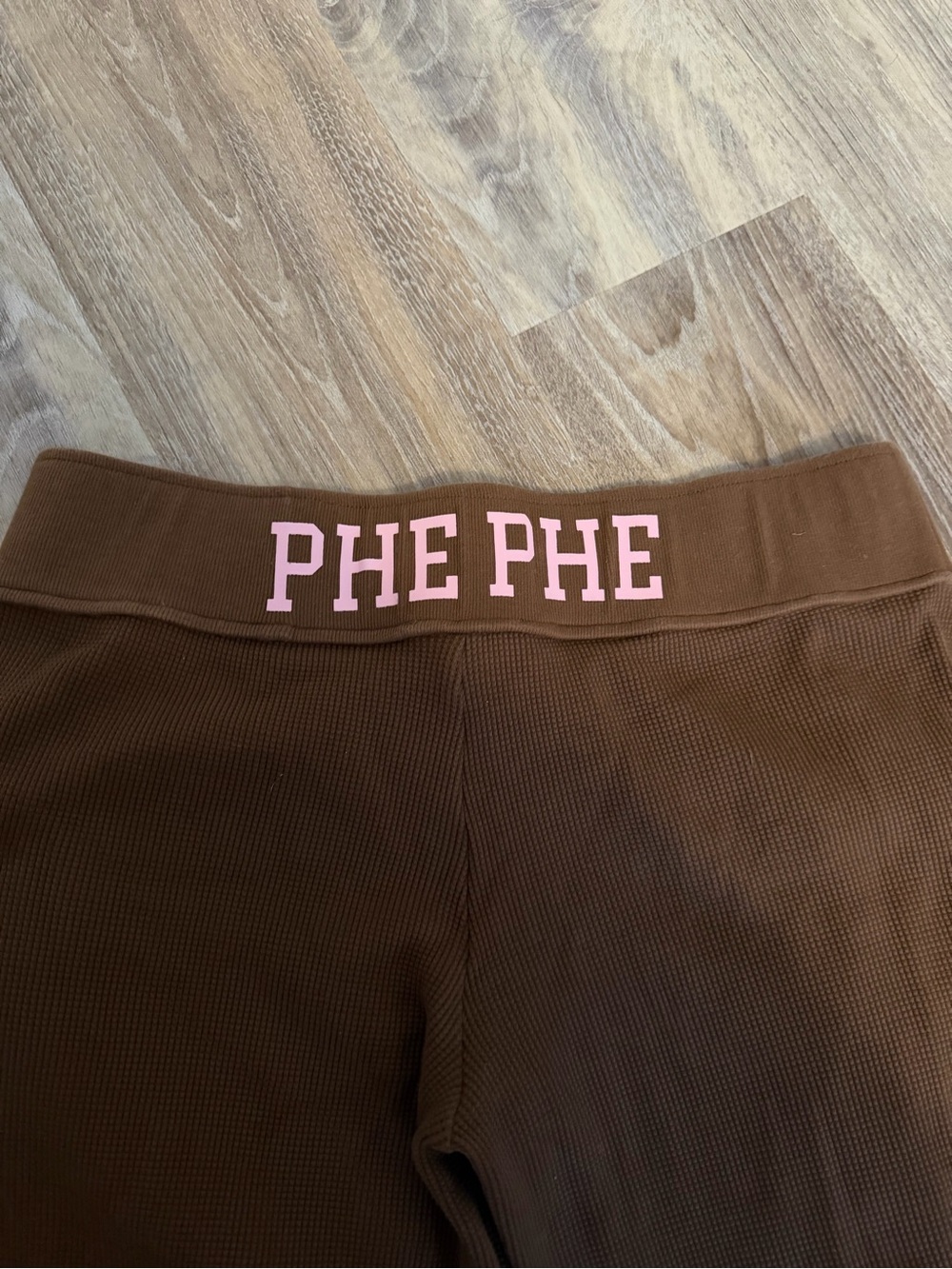 Phe Phe Set - Picture 4 of 4